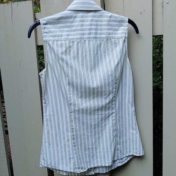 Ann Taylor Vneck Sleeveless Shirt - Picture 4 of 12